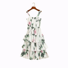 Load image into Gallery viewer, 2020 summer goddess sexy suspender dress cake dress with waist closed to show thin air pressure pleated age dress
